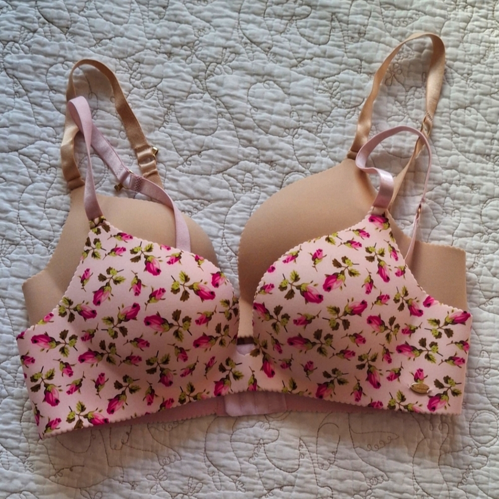 Betsey Johnson 2 Pack Push Up Bras